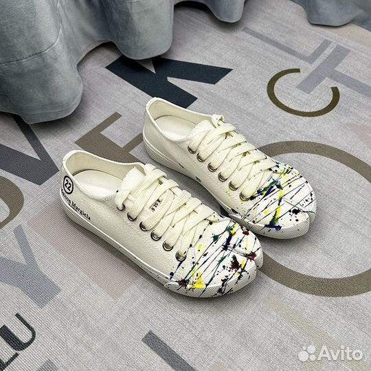 Кроссовки кеды