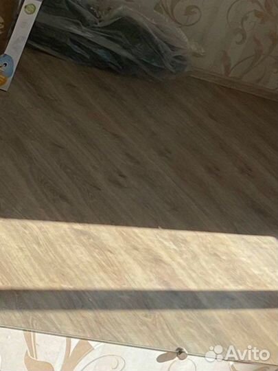 Зеркало ) 2,0 м * 1,6 м* 5 мм)