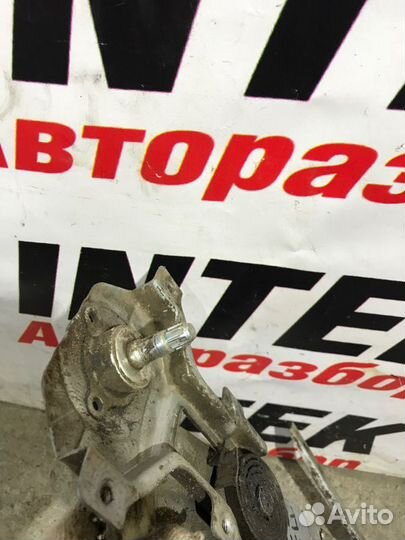 Стеклоподъемник передний левый Daewoo Matiz