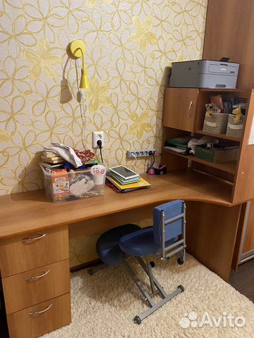 Компьютерный стол