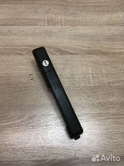 Ручка двери передняя правая Фольксваген B3