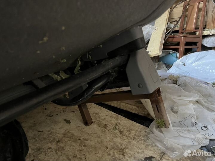 Два ряда сидений Hyundai Grand Starex