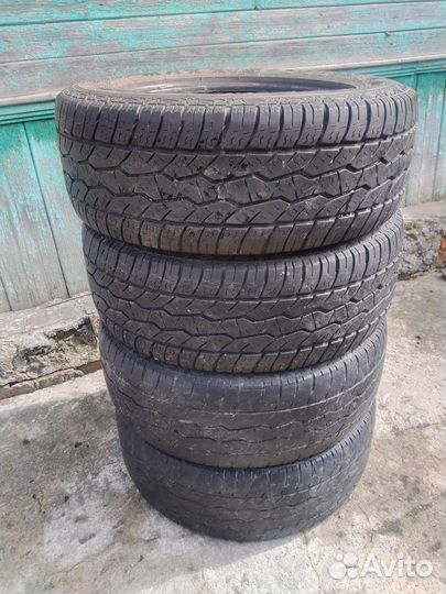 Maxxis Bravo AT-771 235/60 R16 104H