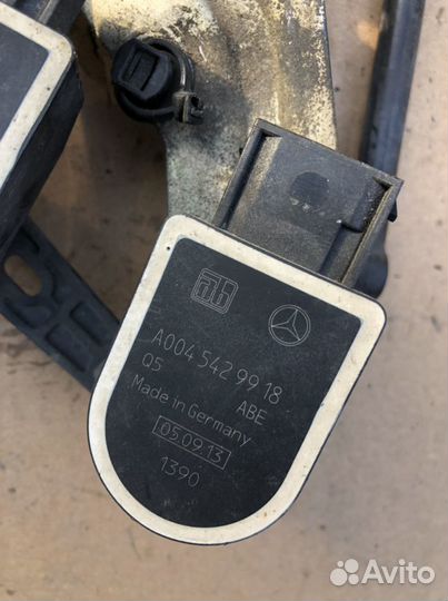 Датчик положение кузова Mercedes w212 e212 s212