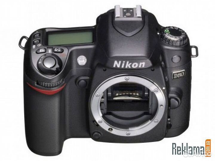 Комплект Nikon D80 и 2 объектива