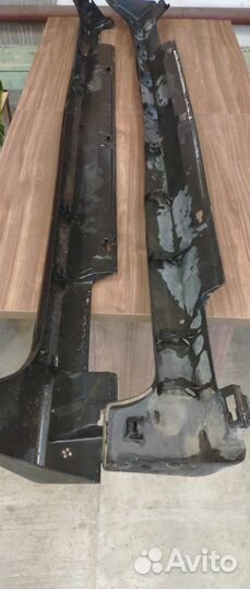 Накладки на пороги Мазда 3 BK Sport