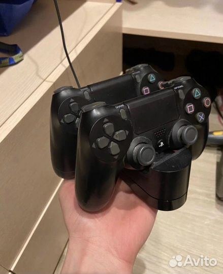 Sony PS4 Slim