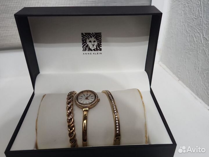 Anna klein часы