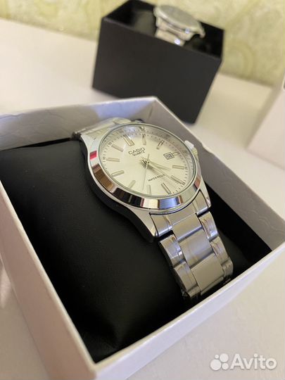 Часы casio classic