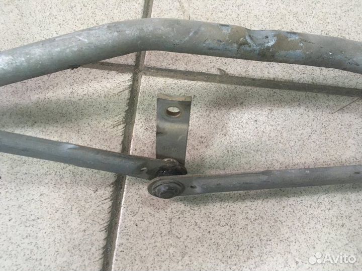 Трапеция стеклоочистителя Ford Mondeo III 2000