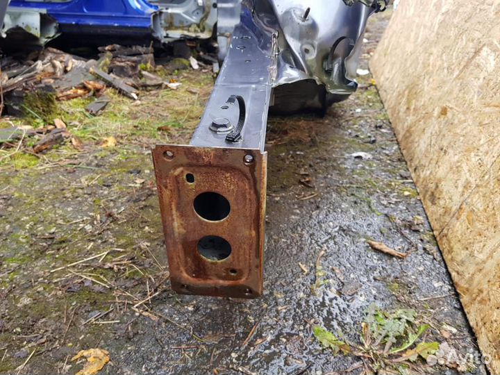 Лонжерон передний левый Mazda