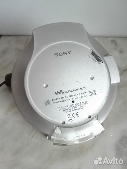 Sony D-NE920 Cd Mp3 walkman плеер