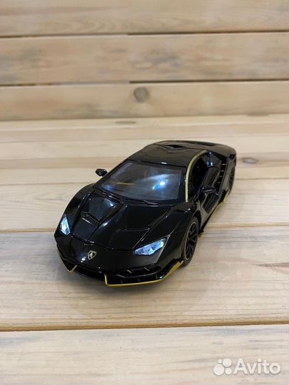 Модель lamborghini aventador