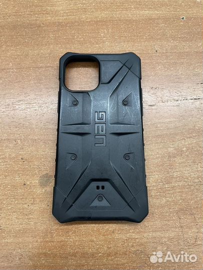 Чехол на iPhone 12 UAG Pathfinder оригинал