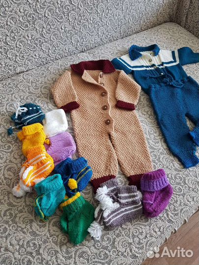 Теплые вещи, носочки, пинетки