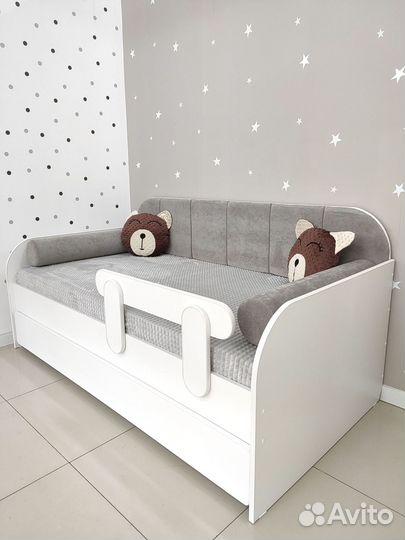 Детская кровать от 3-х лет с бортиками