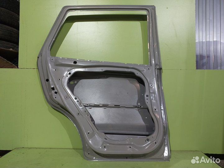 Дверь задняя левая Hyundai Santa Fe 2