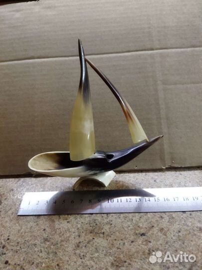 Парусник фигурка для интерьера