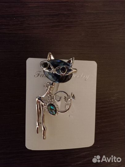 Брошь Кошечка, кошачий глаз, новая