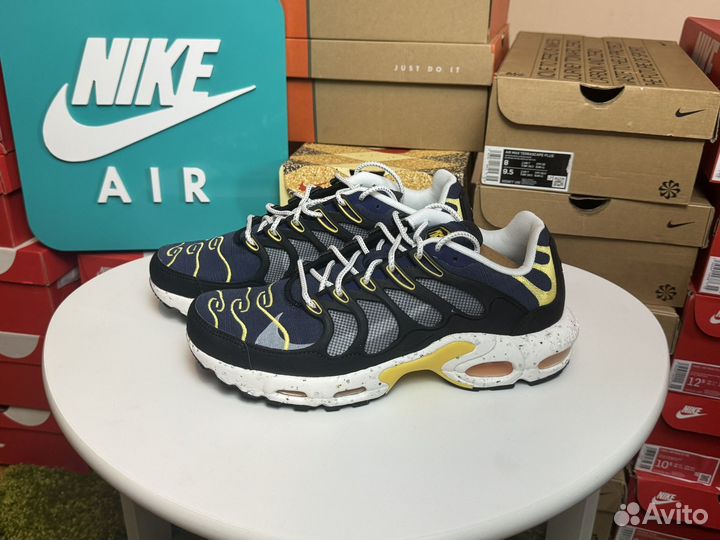 Подборка оригинальных кроссовок Nike Air Max Plus