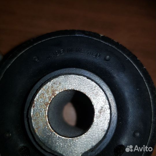 Сайлент нижнего рычага зад chrysler sebring/dodge