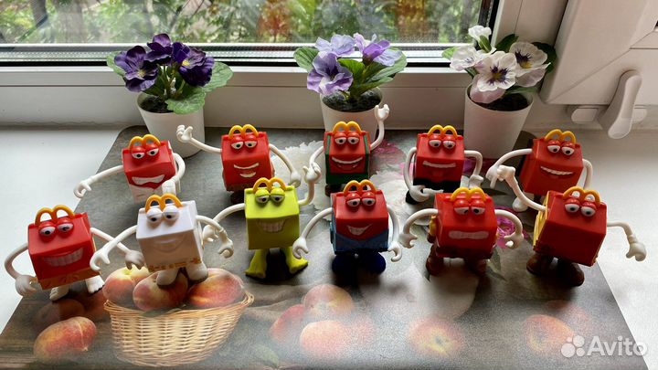 Игрушки из макдоналдс