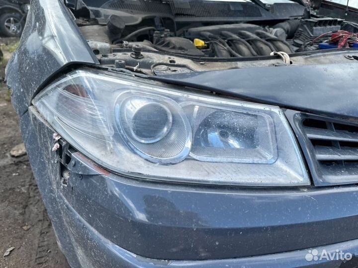 Фара правая Renault Megane 2 K4MD812 1.6