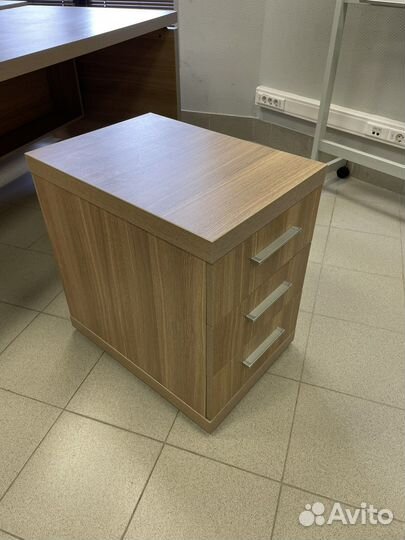 Тумба Вектор (420х590х588 мм, 3 ящика)