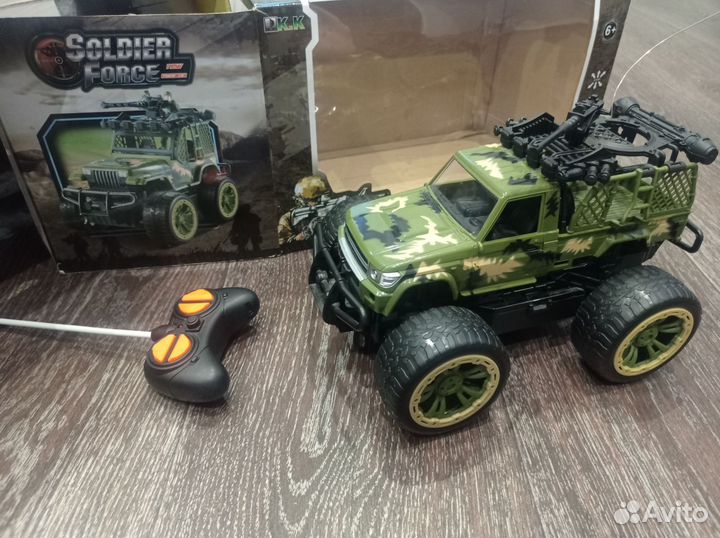 Игрушка большая машинка