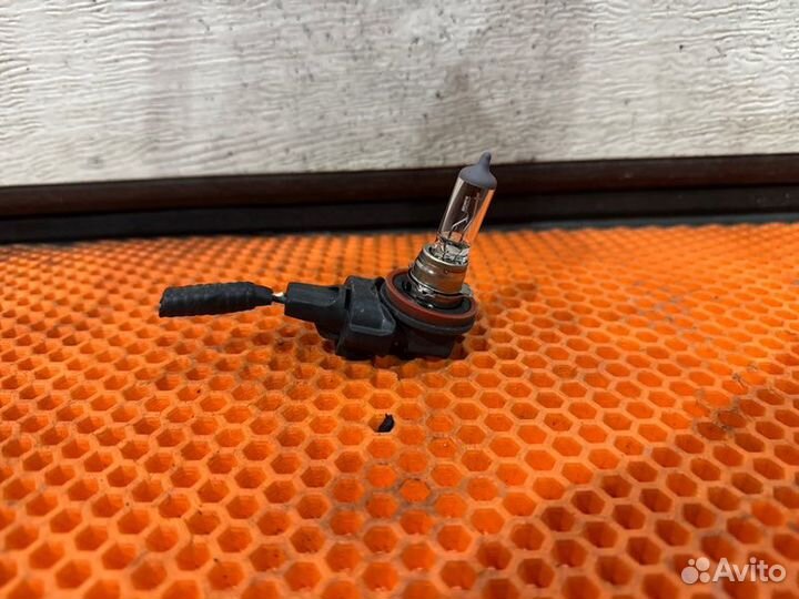 Лампа Nissan X-Trail TNT31-200160 2011