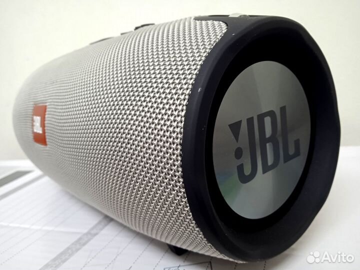 Колонка JBL