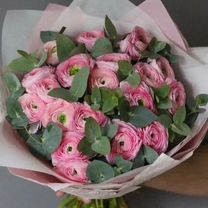 Цветы букеты ранункулюс