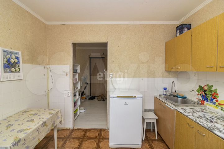 2-к. квартира, 50 м², 4/9 эт.