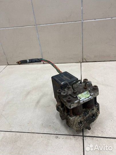 Блок ABS (насос) Audi 80, Audi 90