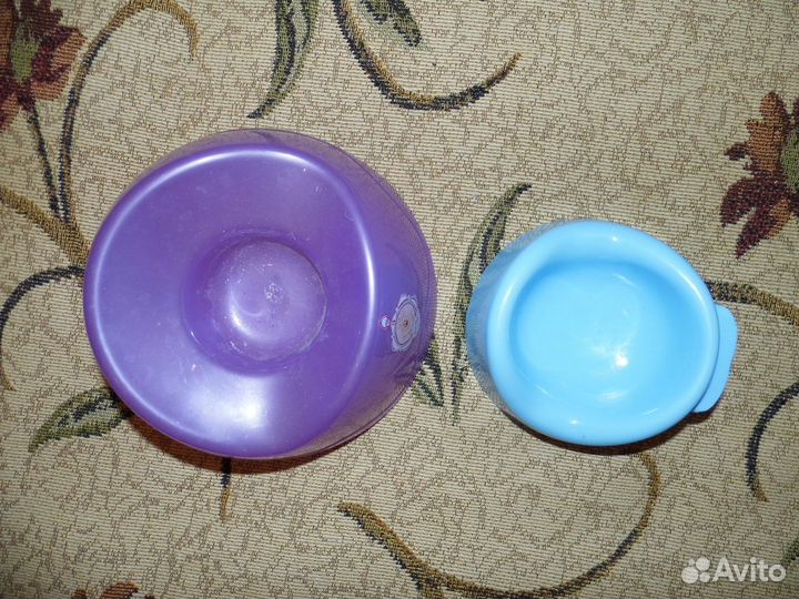 Чашки для корма животным