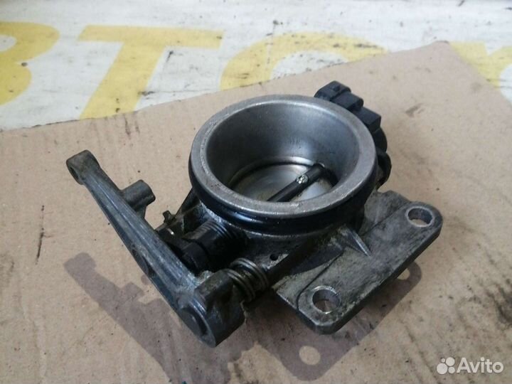 Дроссельная заслонка Renault logan, 1.6, K4M690