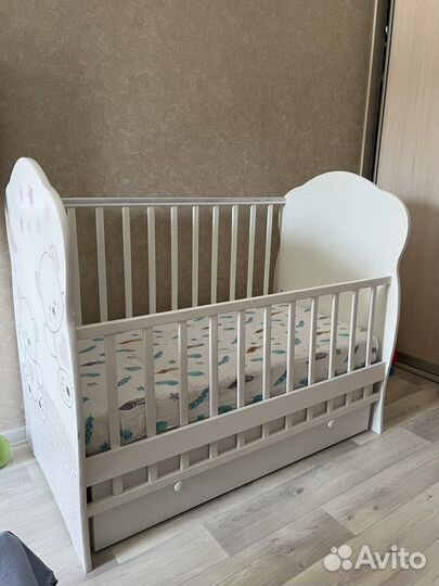 Детская кровать маятник + матрас