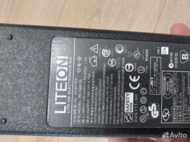 Блок питания для ноутбука Acer