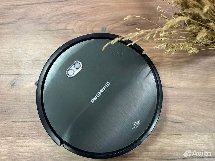 Робот пылесос