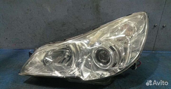 Фара ксенон левая Subaru Outback BR/B14
