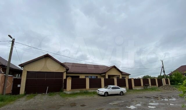 Дом 216 м² на участке 8 сот.