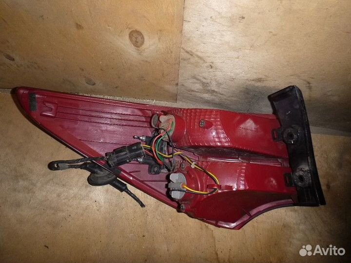 Фонарь задний наружный правый hyundai santa FE 201