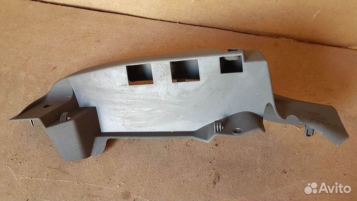 Левый держатель полки багажника focus 2 фокус 2