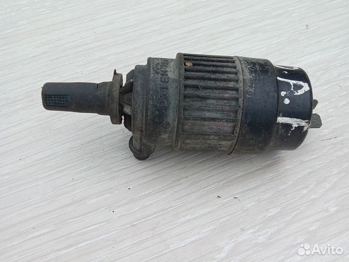 Opel Astra F моторчик омывателя