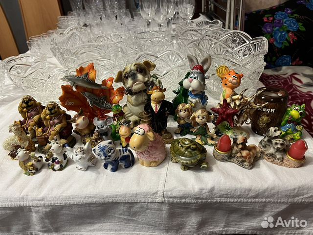 Фигурки и статуэтки