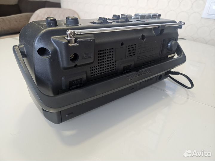 Магнитофон Panasonic