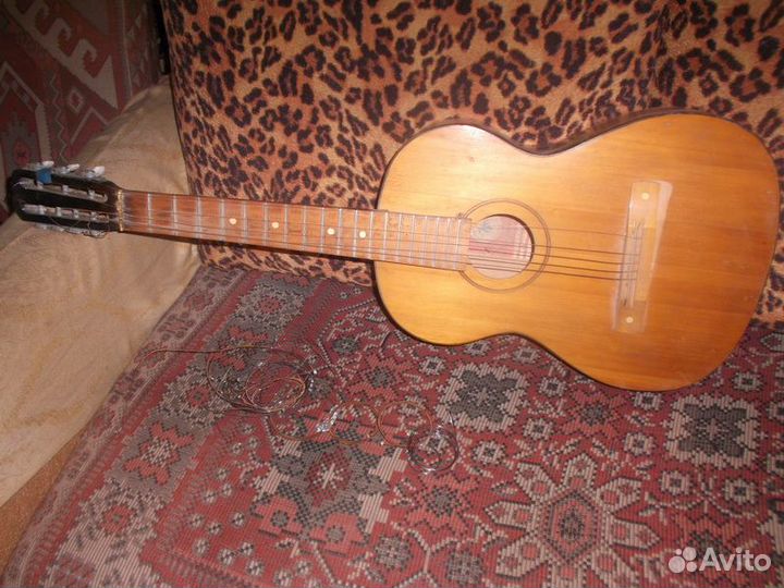 Классическая гитара