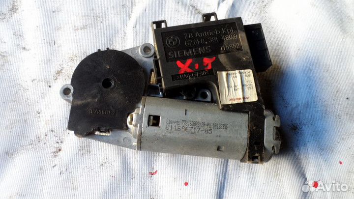 Моторчик люка BMW X5 1 (E53)