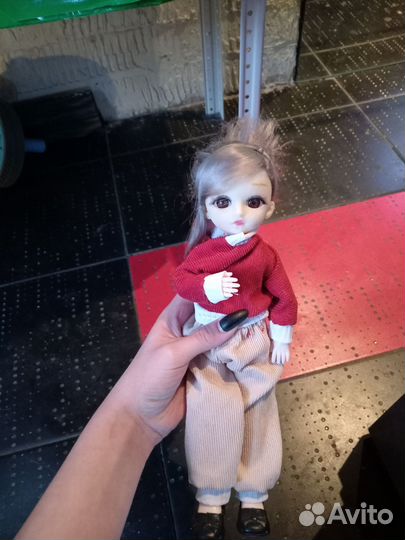 Шарнирная коллекционная кукла бжд