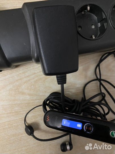 Наушники sony ericsson HBH-DS970